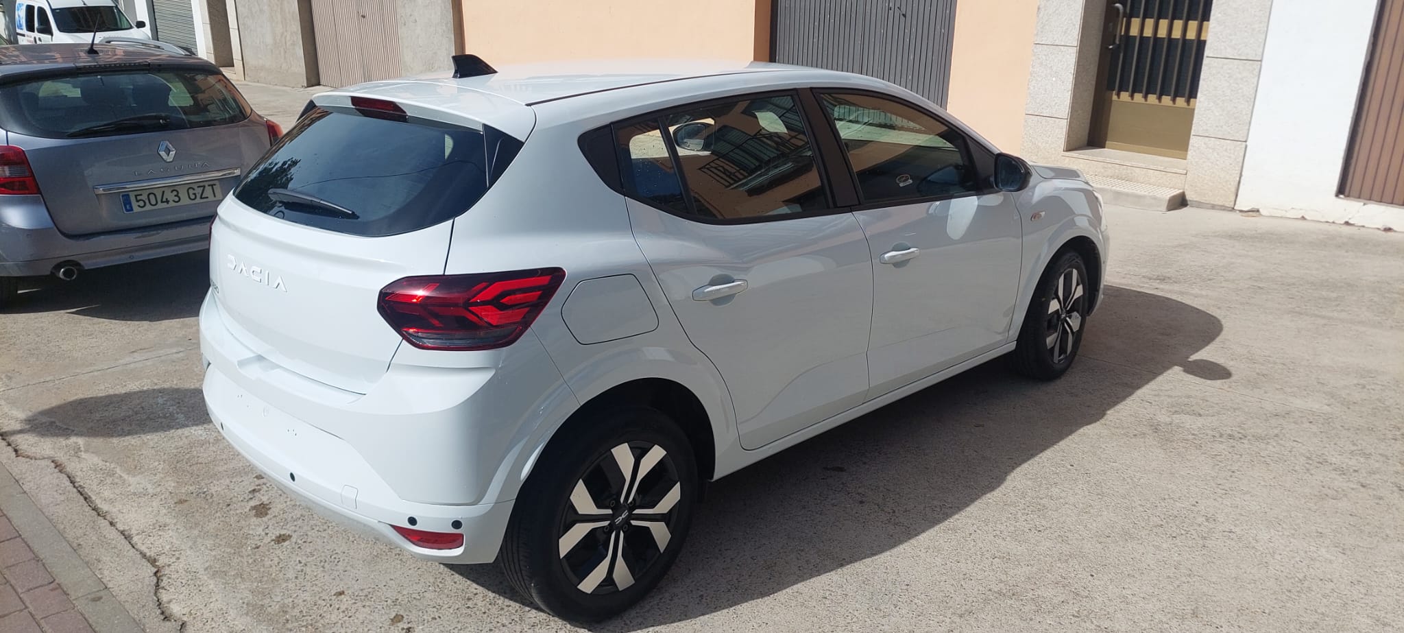 Dacia Sandero 1.0 100cv glp miniatura 12
